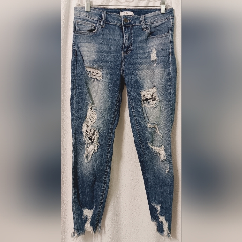 Cello Distressed Cut Off Washed Blue Jeans Size 7